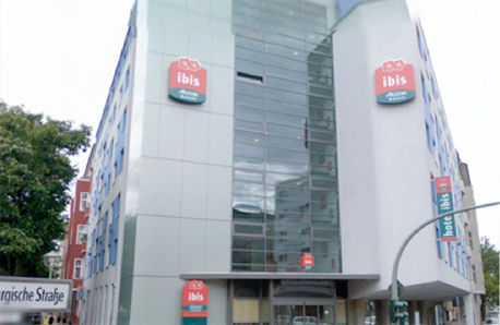 Hotel Ibis West 2*