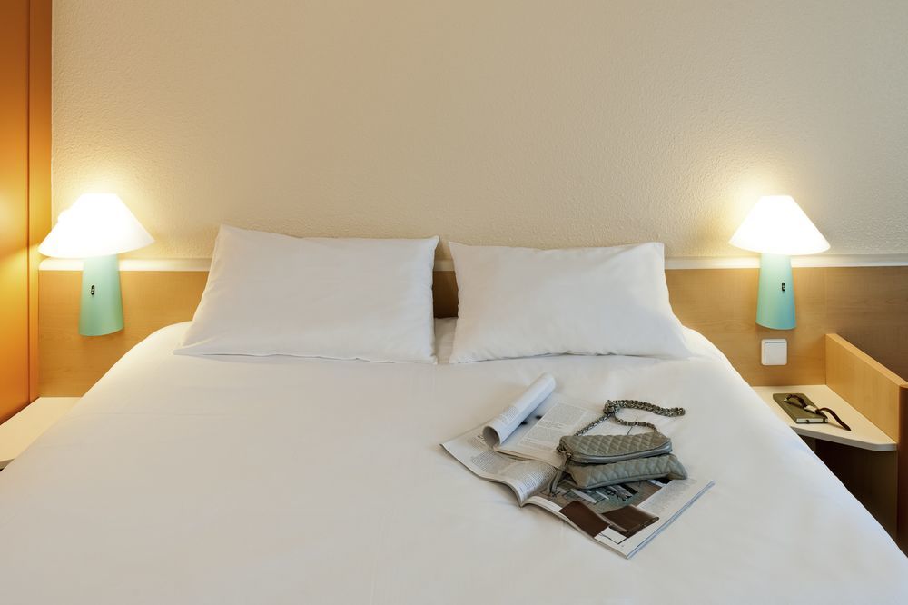 Ibis West Hotel