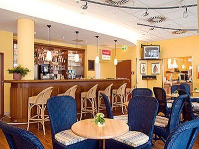 Hotel Ibis West 2*