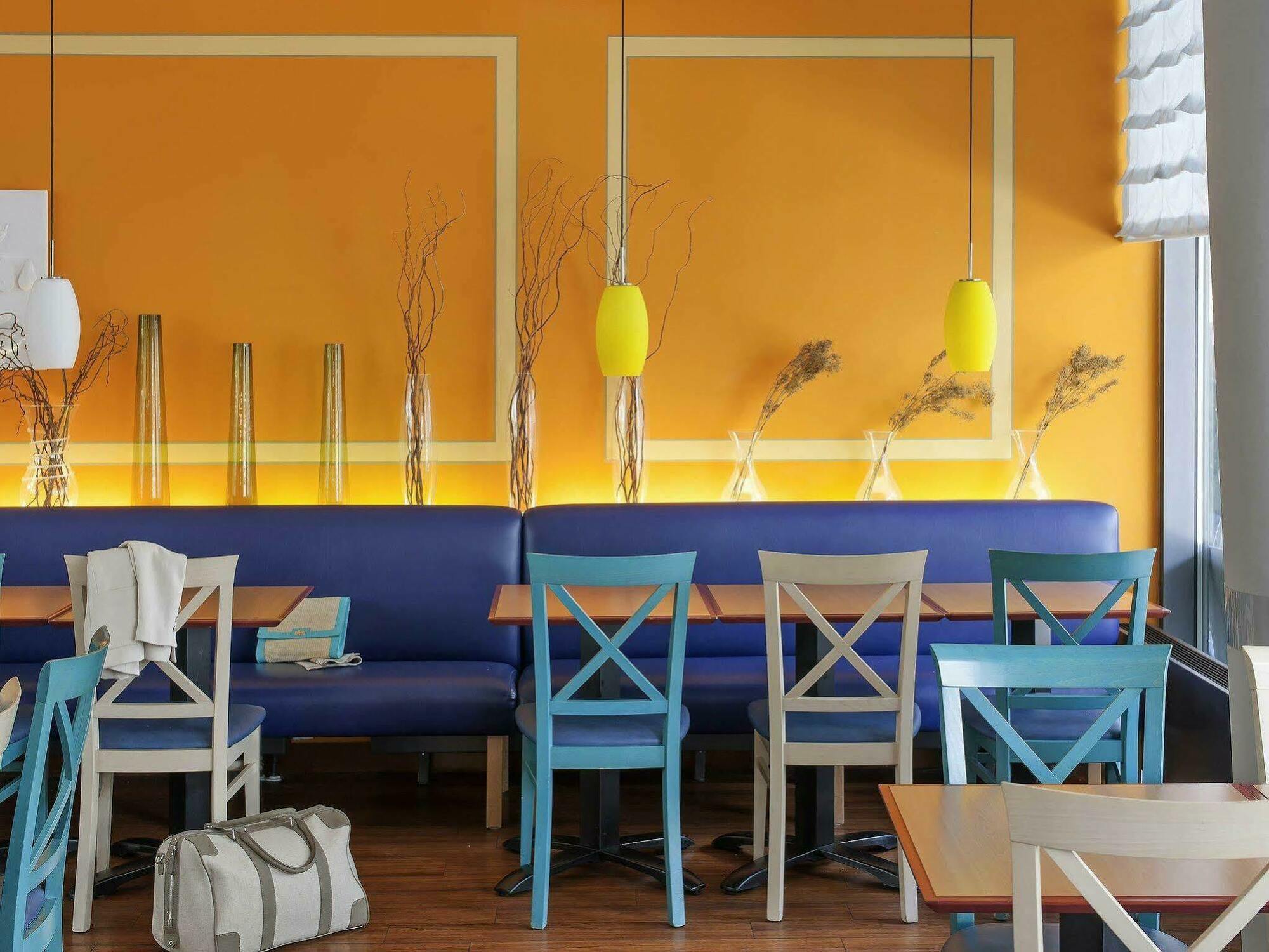 Ibis West